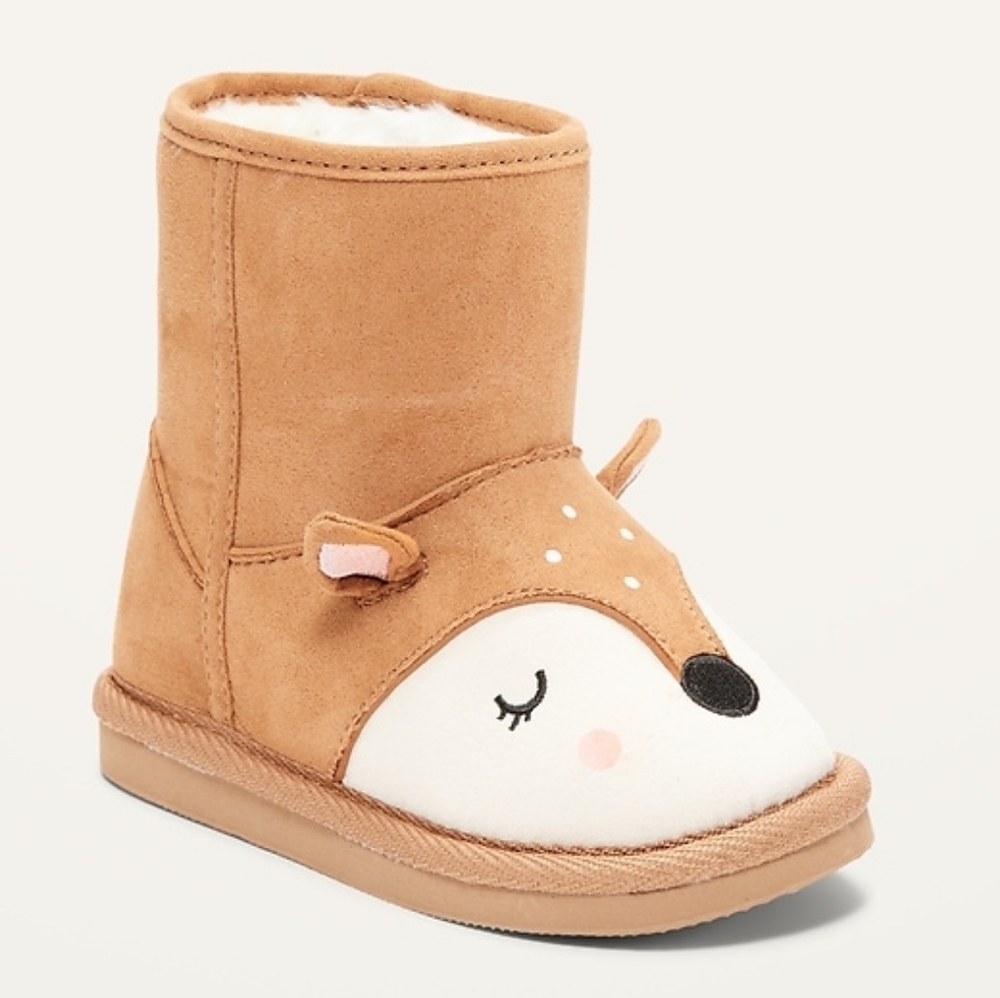 Mismatched Old Navy Faux-Suede Deer Critter Adoraboots for Toddlers in Oh, Deer!